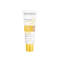 Bıoderma Photoderm AQUAFLUIDE RENKLİ GÜNEŞ KREMİ LIGHT-SPF 50+